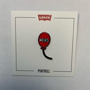 LEVI’S PIN WEIRD BALLOON 😍